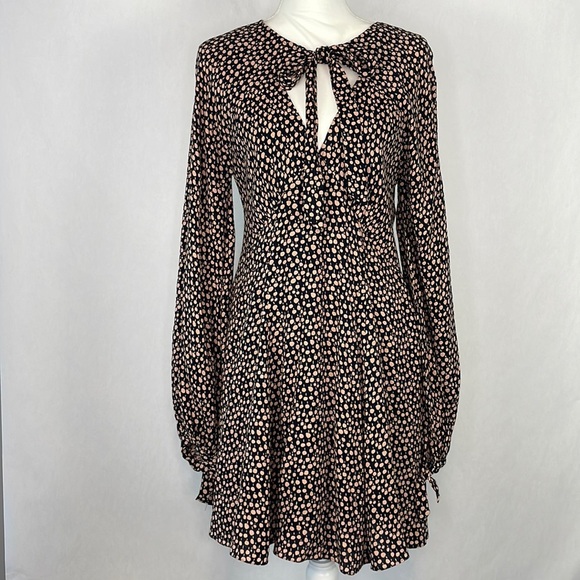 Free People Dresses & Skirts - Free People Black with Pink Dots Long Sleeve Mini Dress. Size Small.